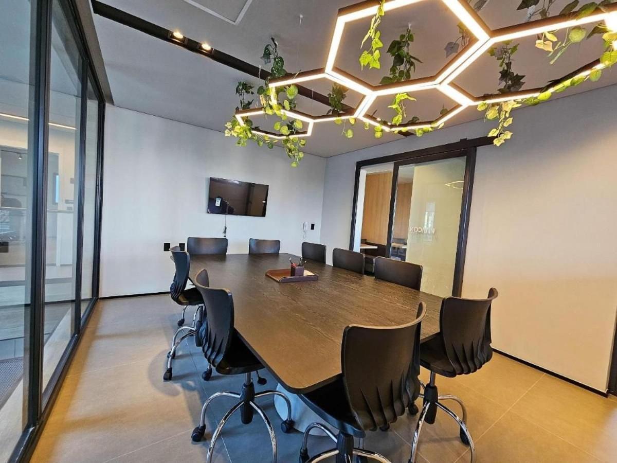 On Alvorada By Vibe Apartment